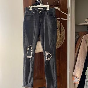 721 High Rise Skinny Levi jeans in Soft Black